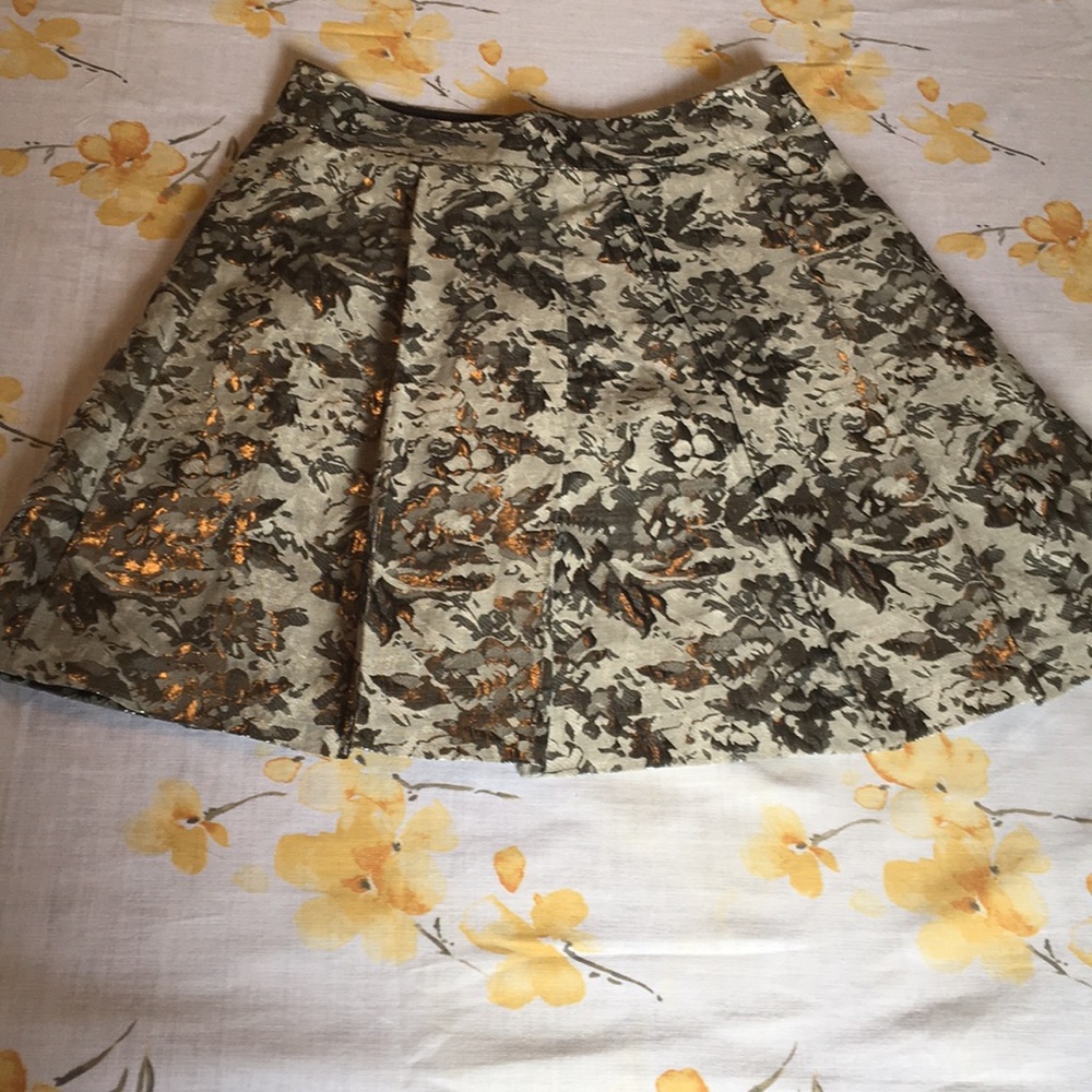 Forever 21 metallic silver skirt